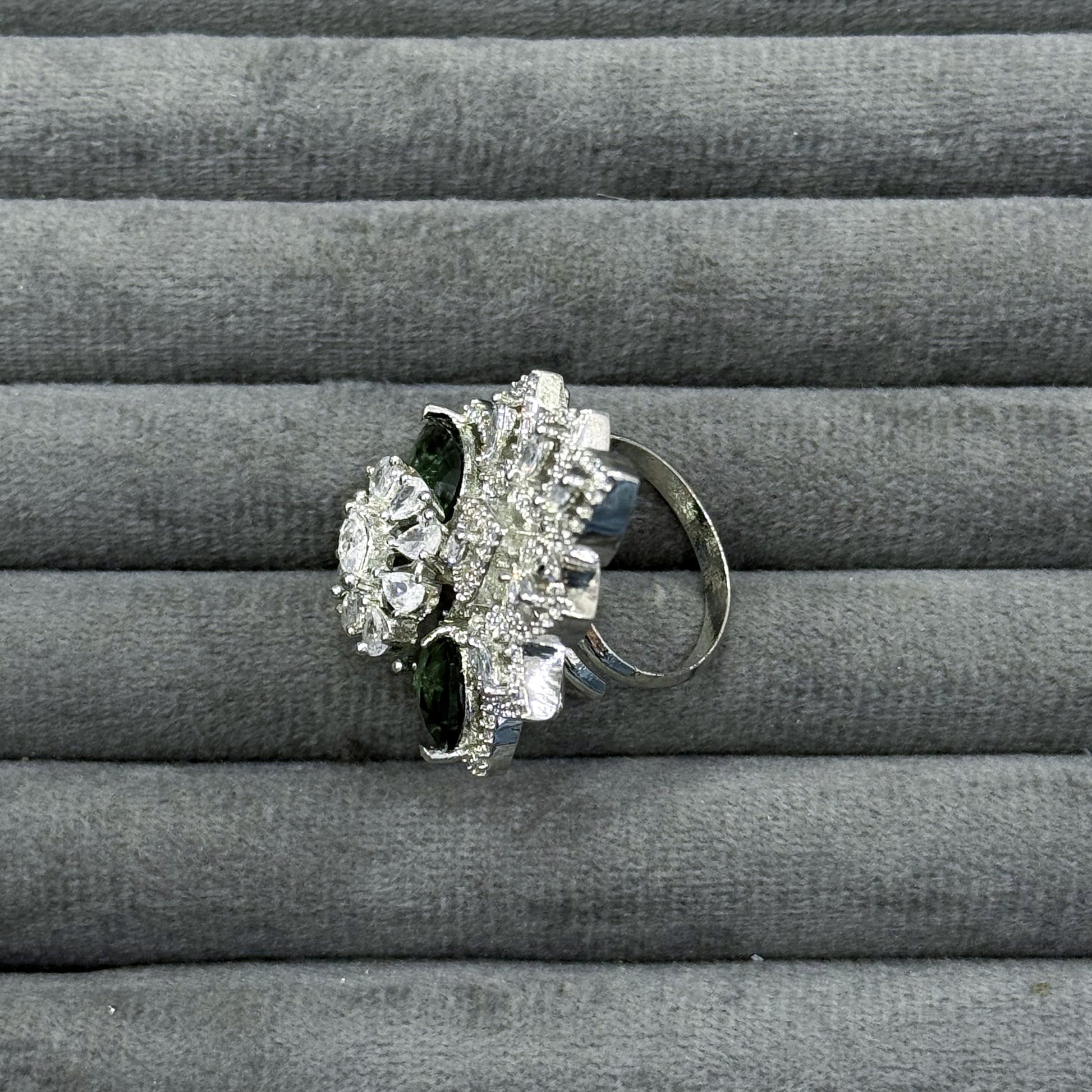 RENAISSANCE PENDANT RINGS