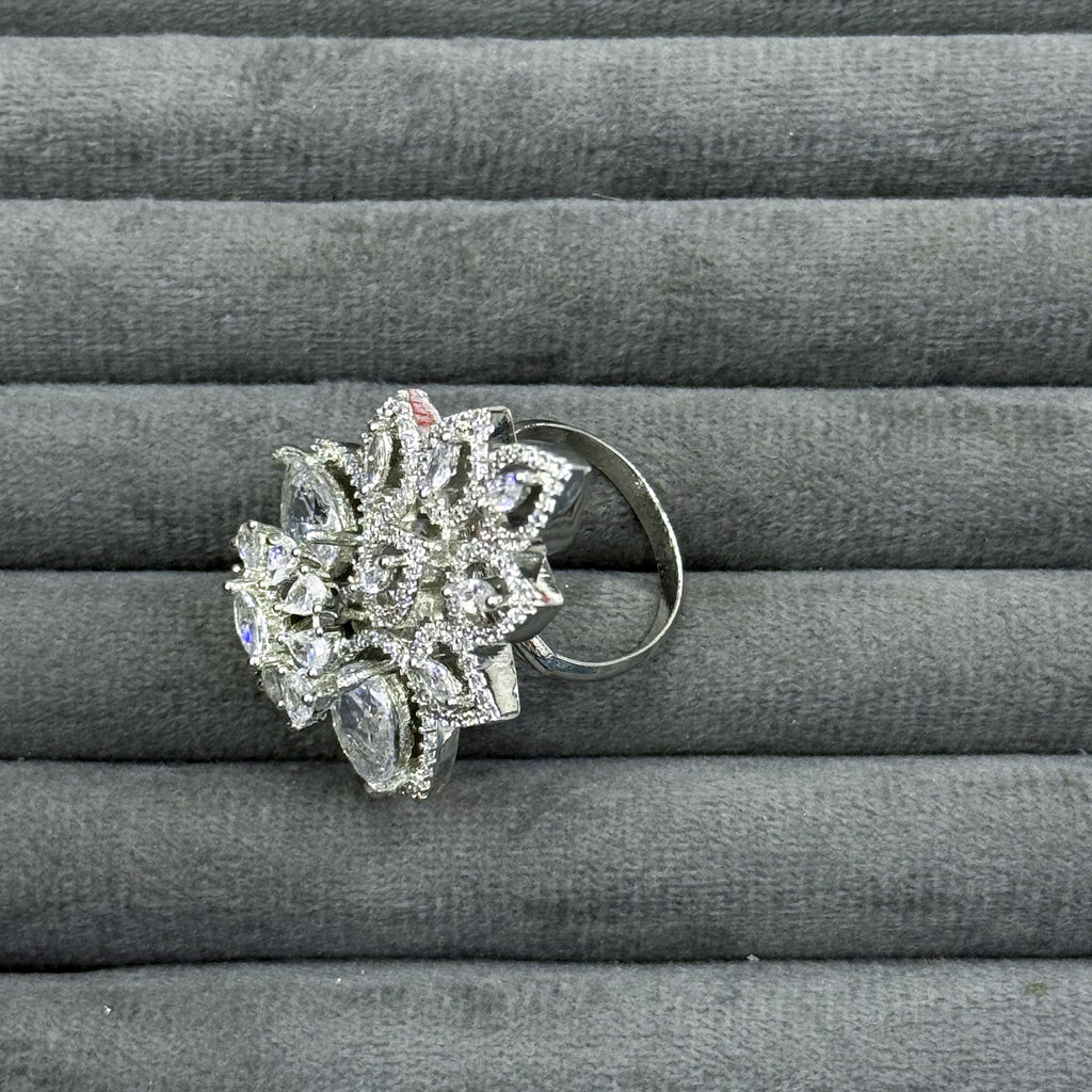 RENAISSANCE PENDANT RINGS