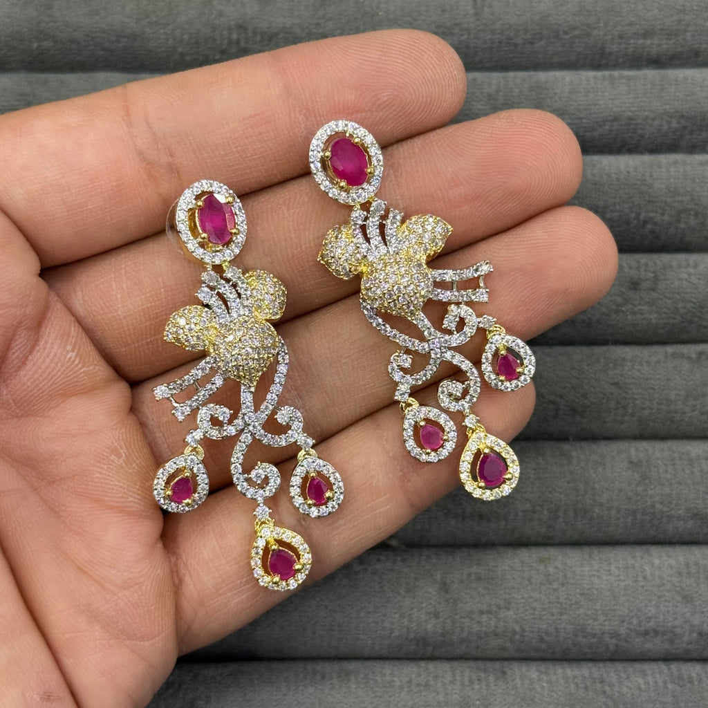 ROYAL FOUNTAIN ZIRCON EARRINGS
