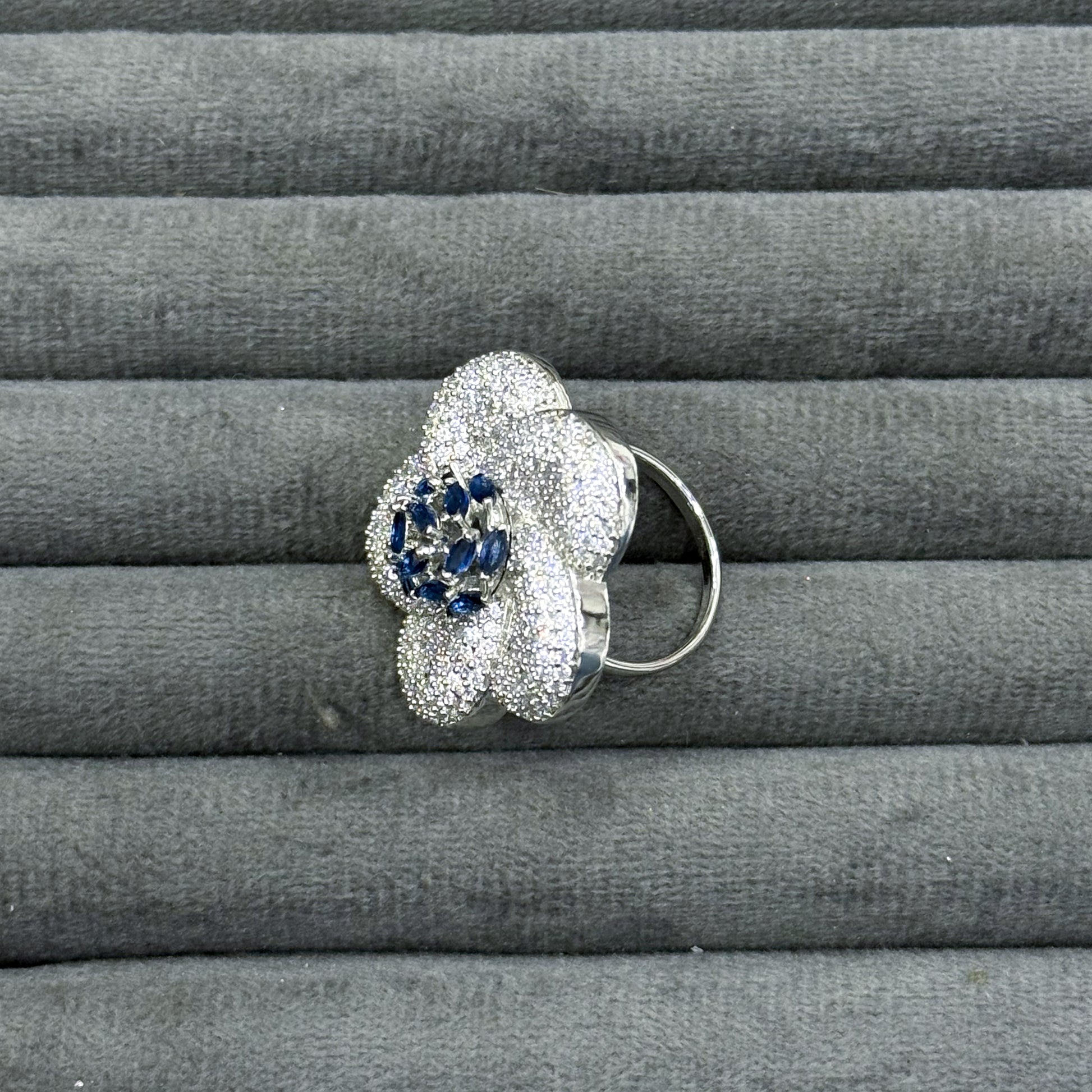 PARISIAN CAMELIA RINGS