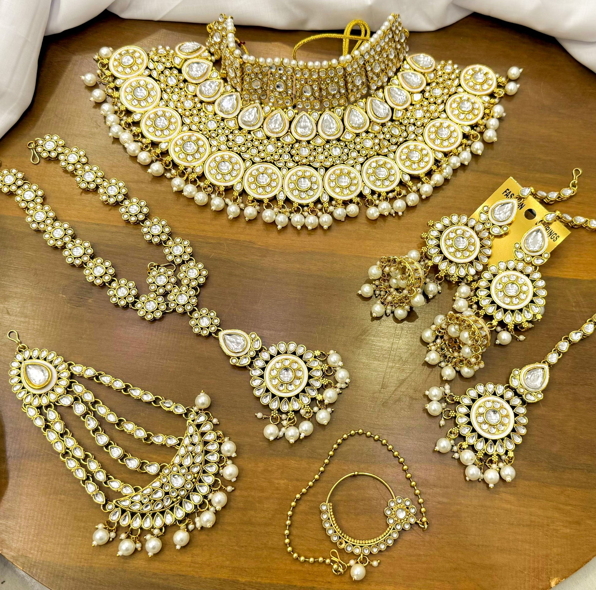 MUKTA VEER KUNDAN SET