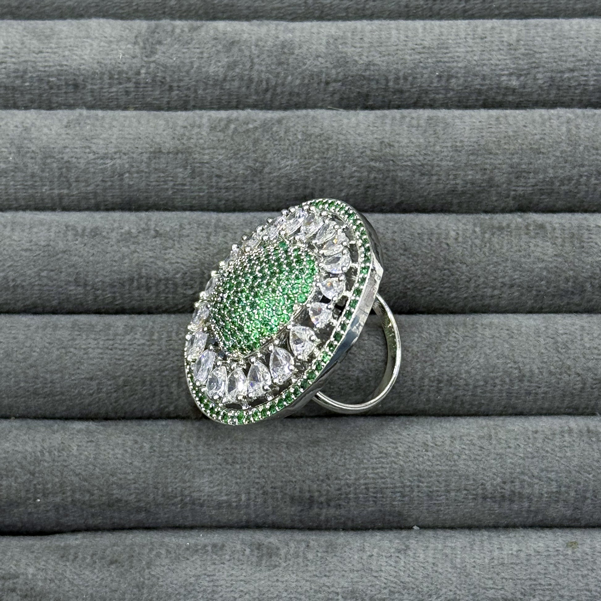 GEOMETRIC TEARDROP RINGS