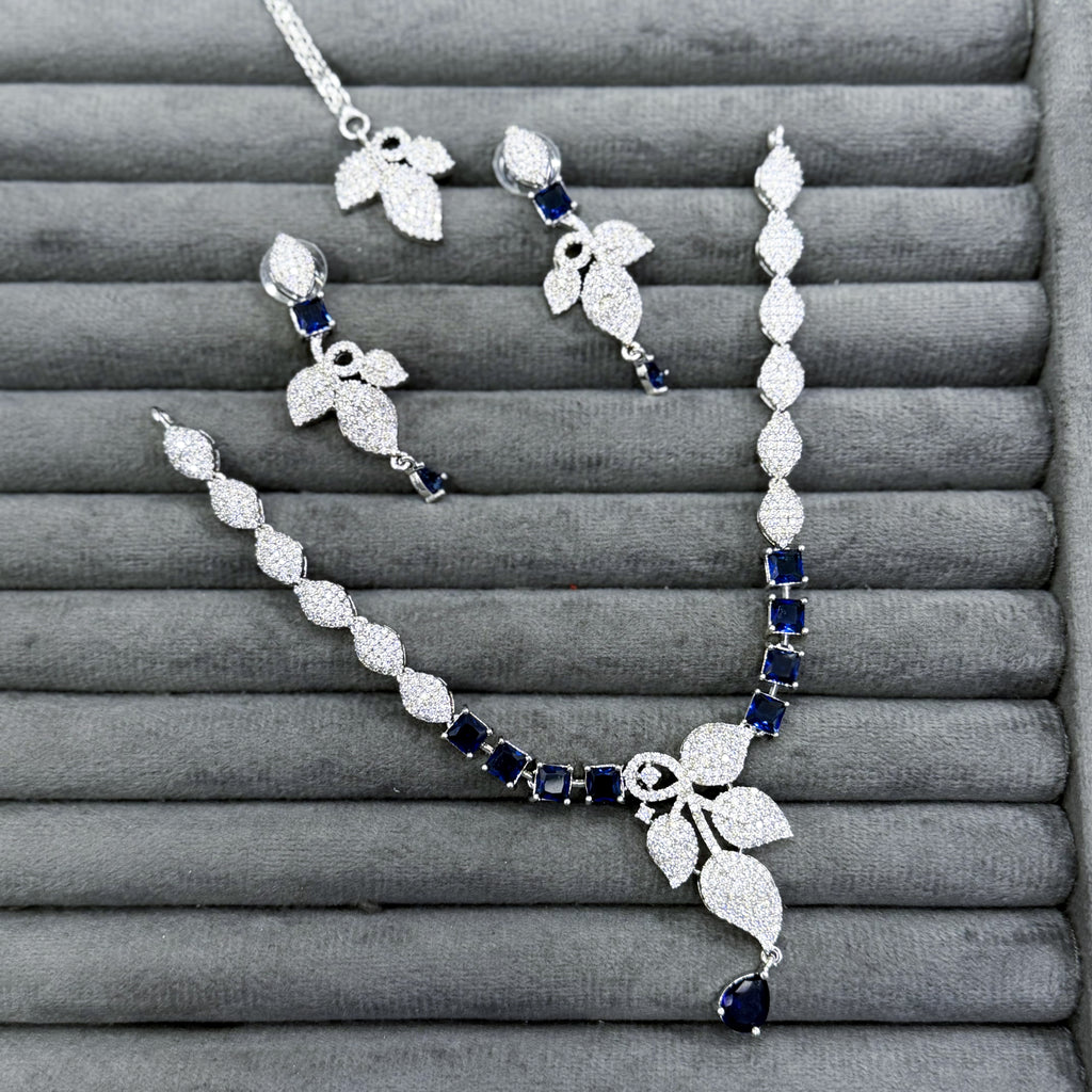 SAPPHIRE LACE NECKLACE SET