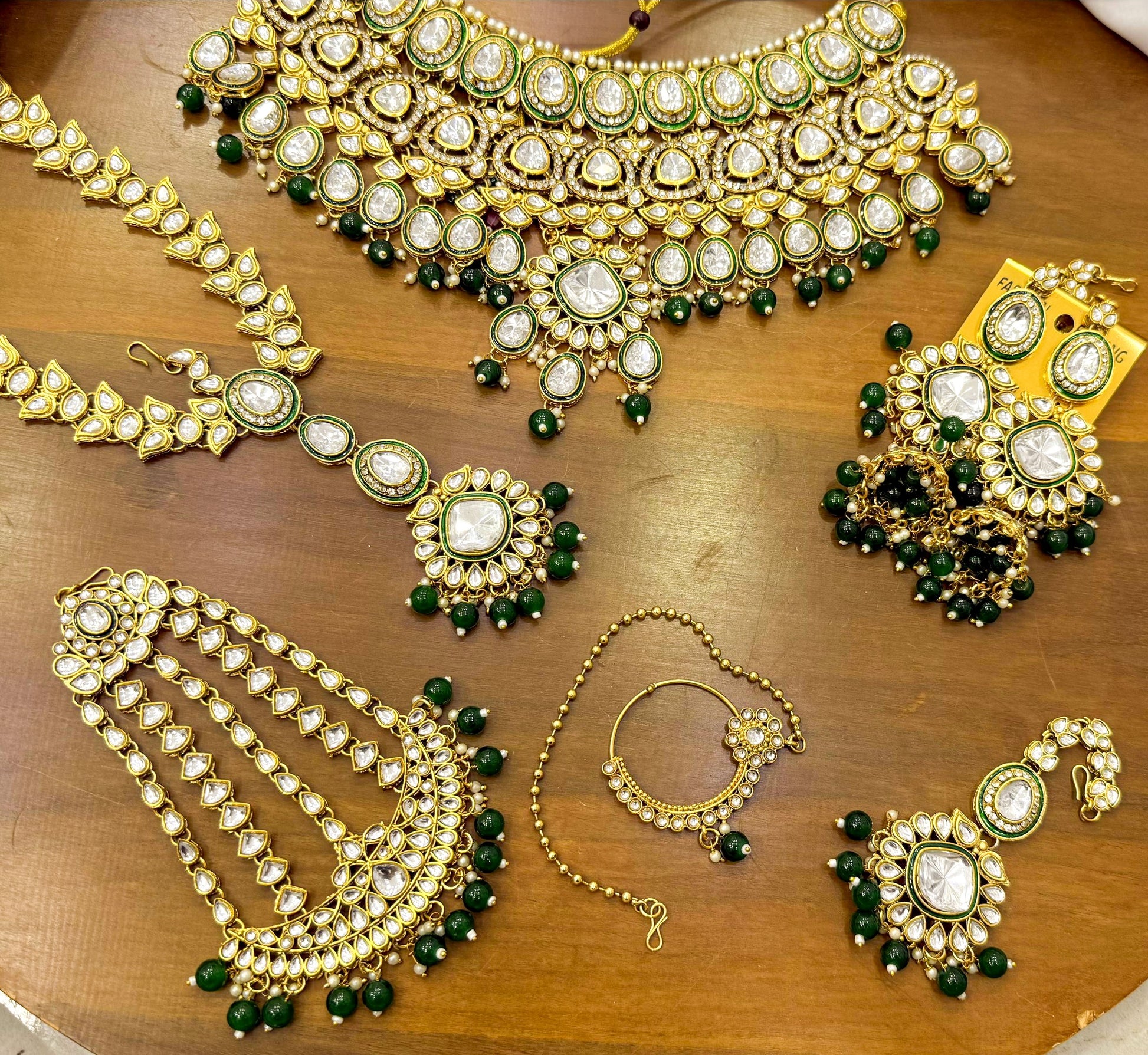 SHAHEEN RANG KUNDAN SET