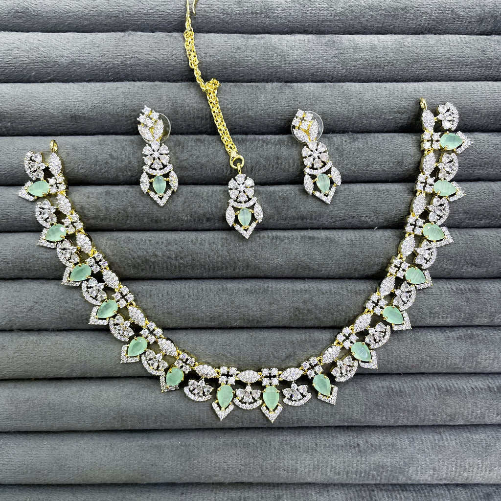 MAJESTIC SCALLOP NECKLACE SET