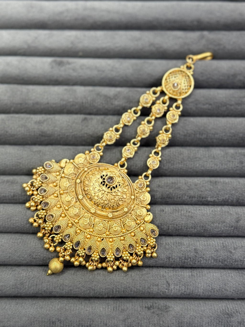 YUVRAJ POLKI CROWN CIRCLE RAJWADI JHUMAR