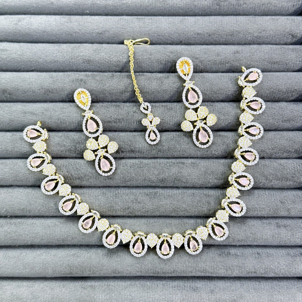 LUMINAR TEAR NECKLACE SET