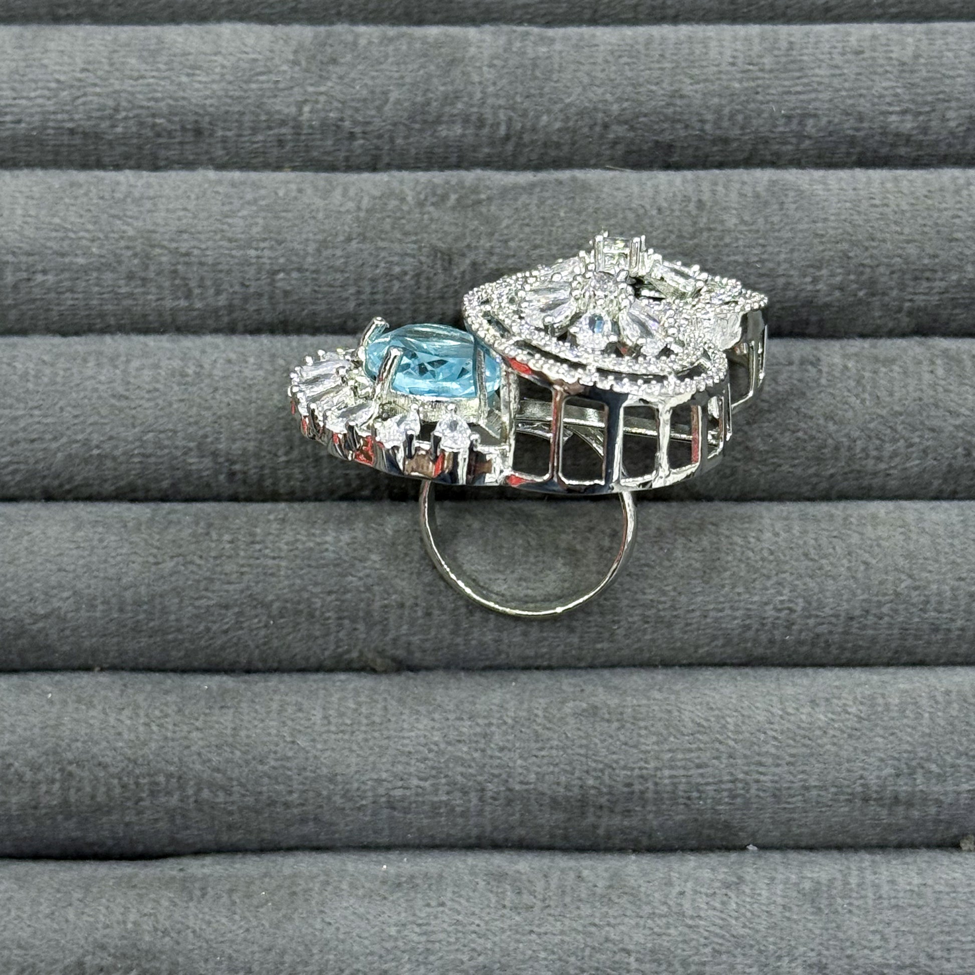 INFINITY CLUSTER RINGS