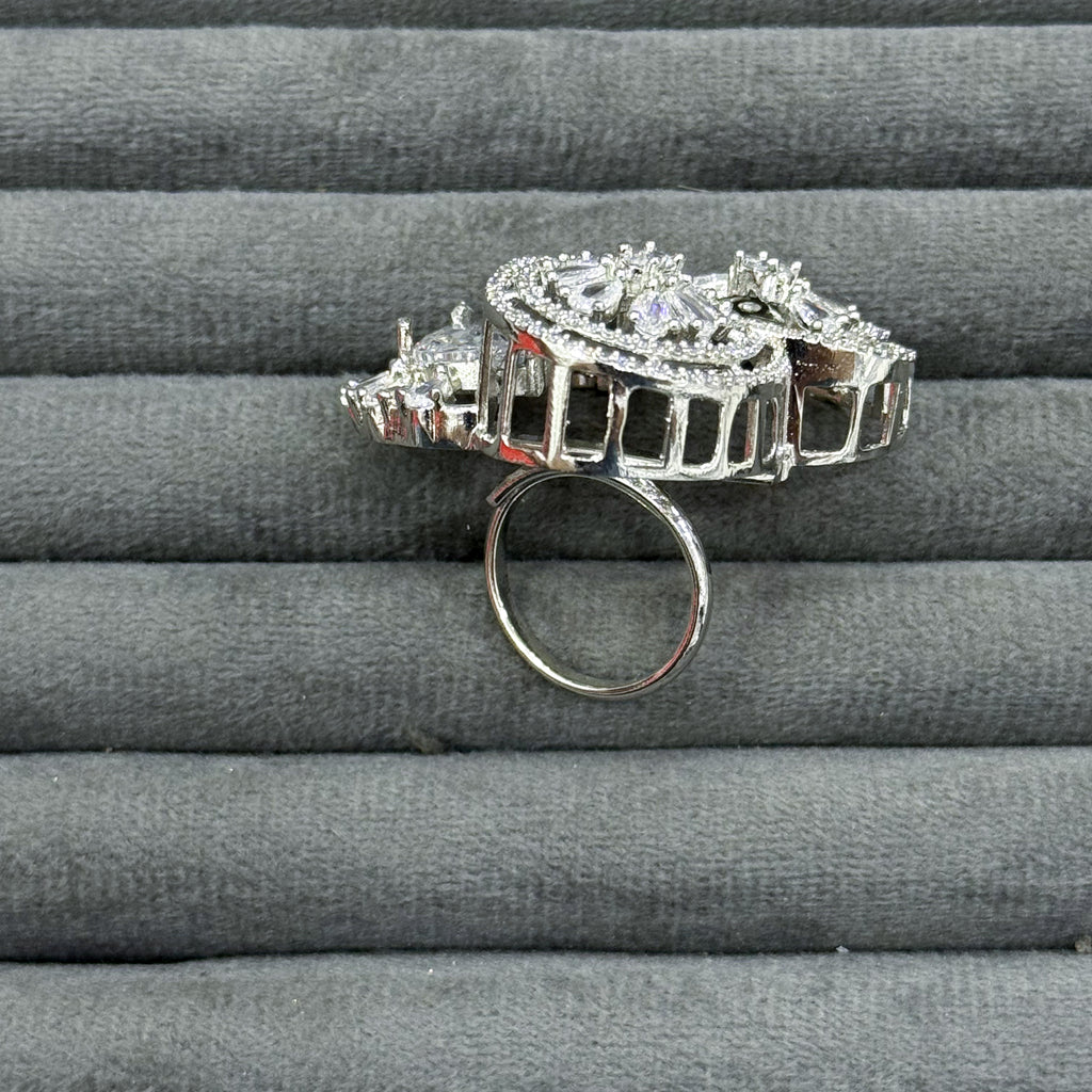 INFINITY CLUSTER RINGS