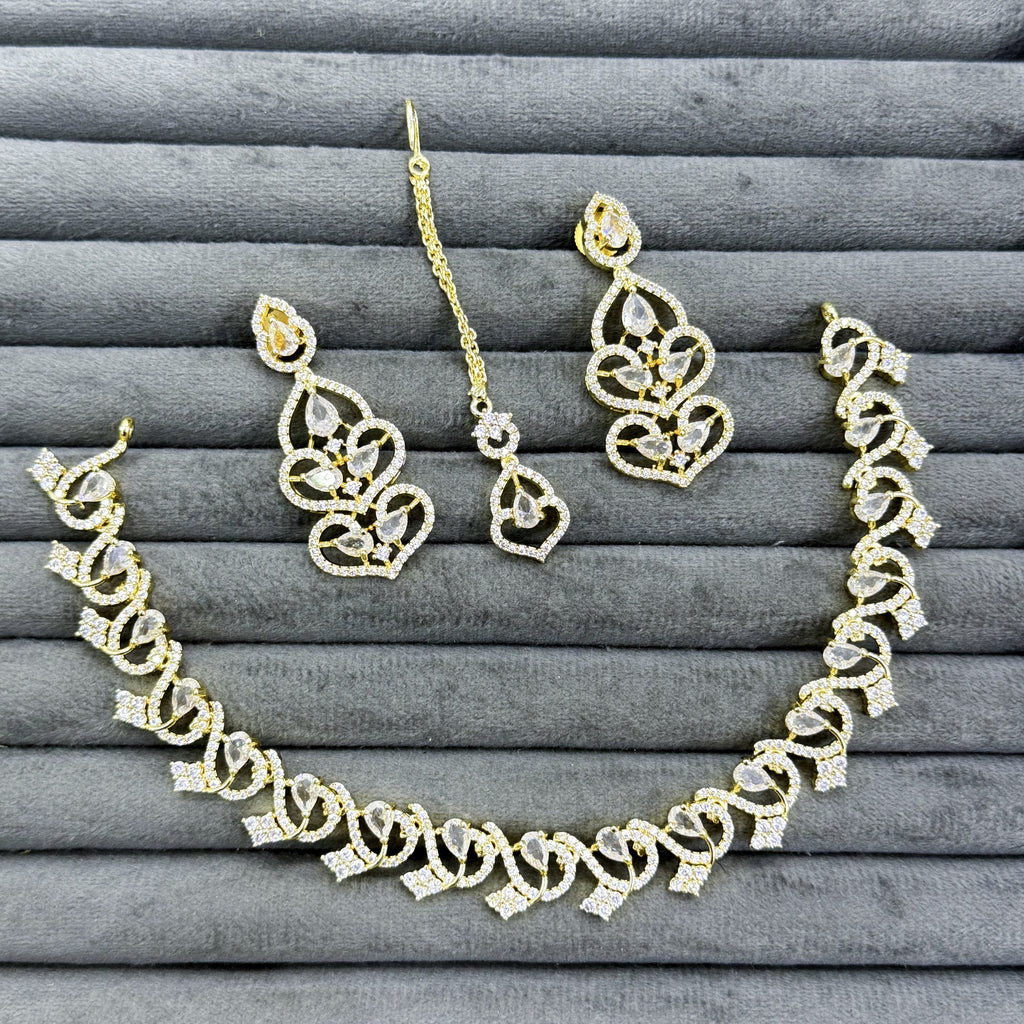 HEARTS OF ARCADIA NECKLACE SET