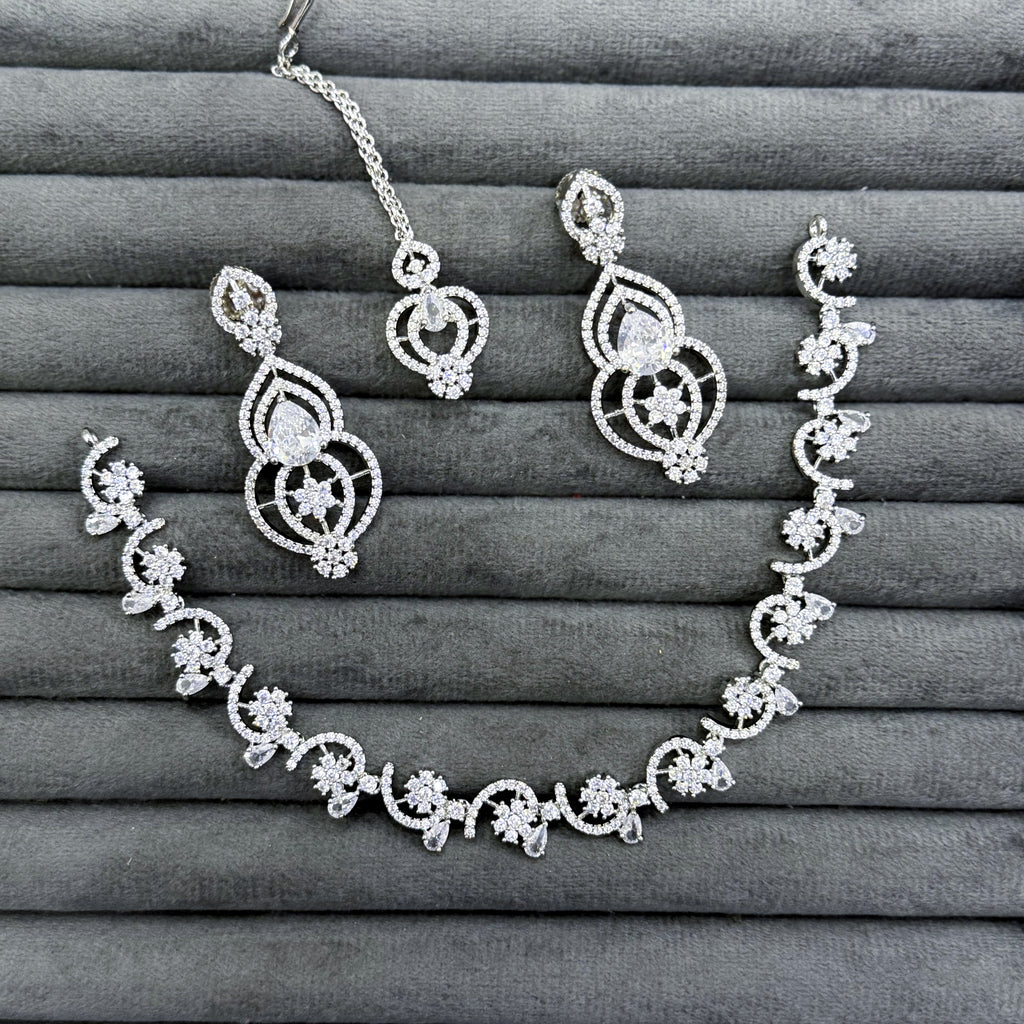 STARLIGHT OPULENCE NECKLACE SET