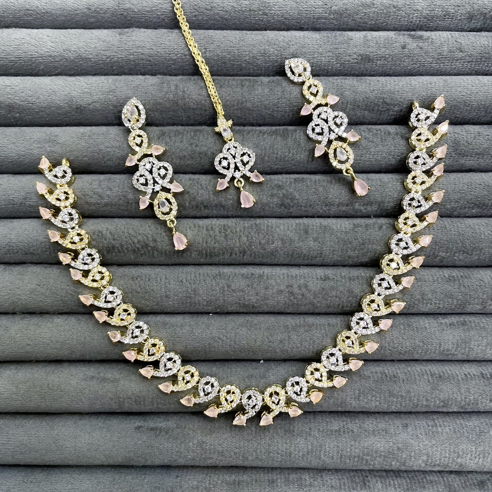 TWISTED CASCADE NECKLACE SET