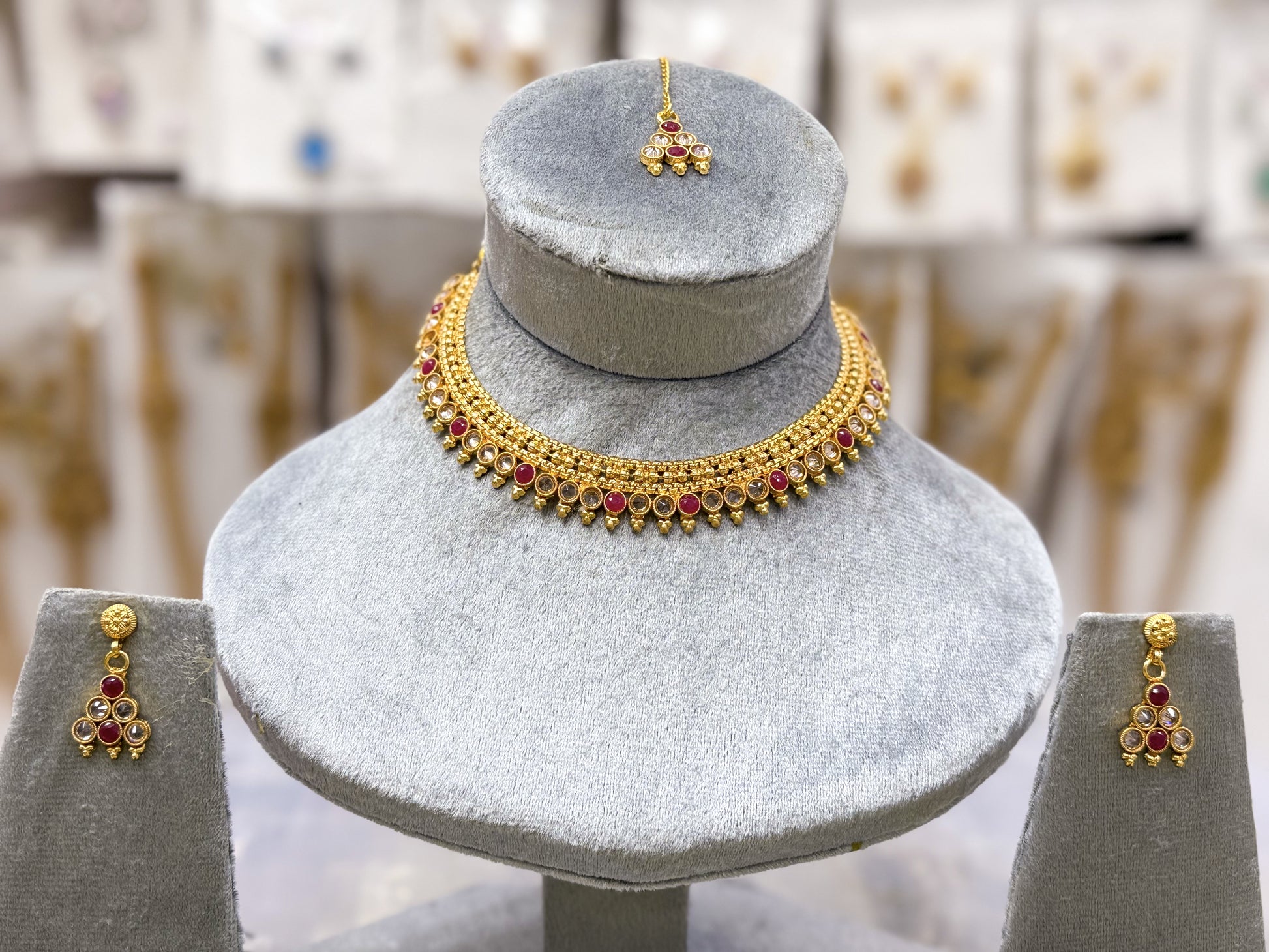 VENUS AUREA NECKLACE SET