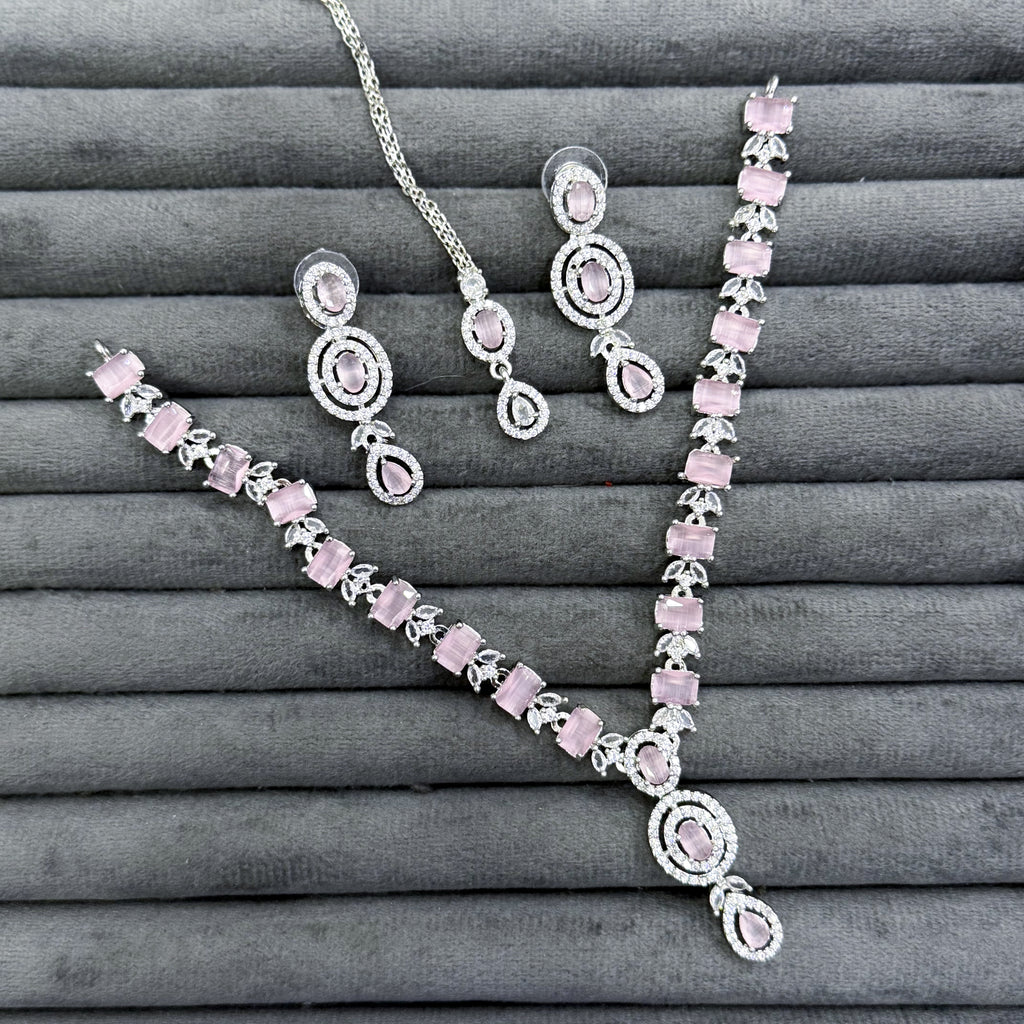 REGAL BRILLIANCE NECKLACE SET