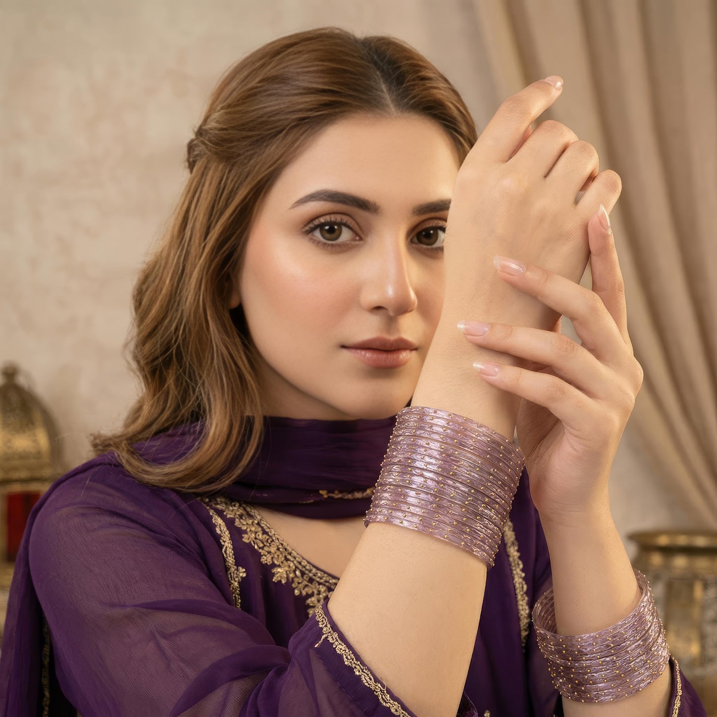 Light lavender crystal glass bangles