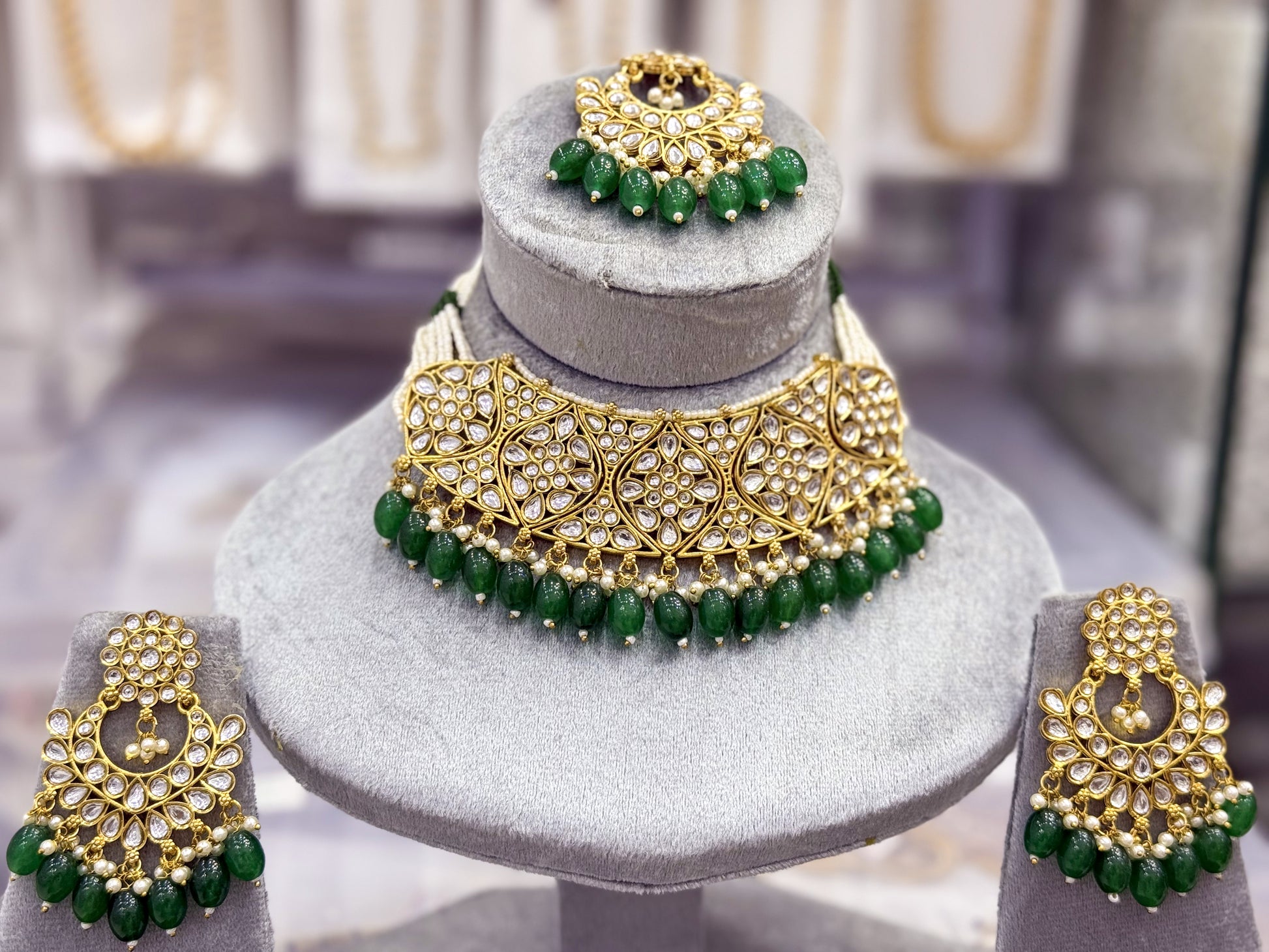 GARDEN OF EDEN KUNDAN NECKLACE SET