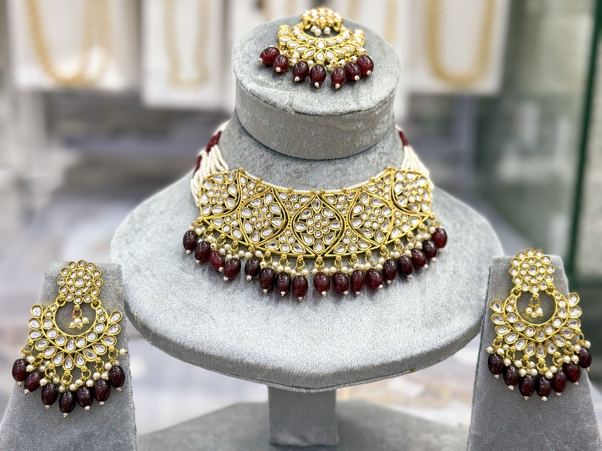 GARDEN OF EDEN KUNDAN NECKLACE SET