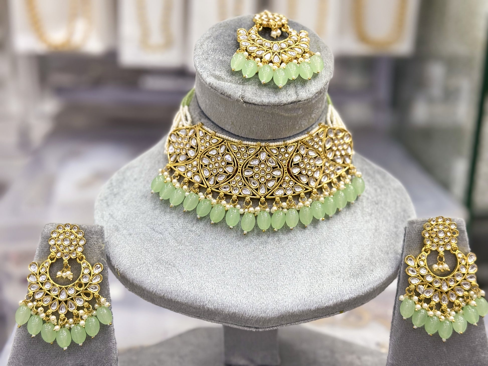 GARDEN OF EDEN KUNDAN NECKLACE SET