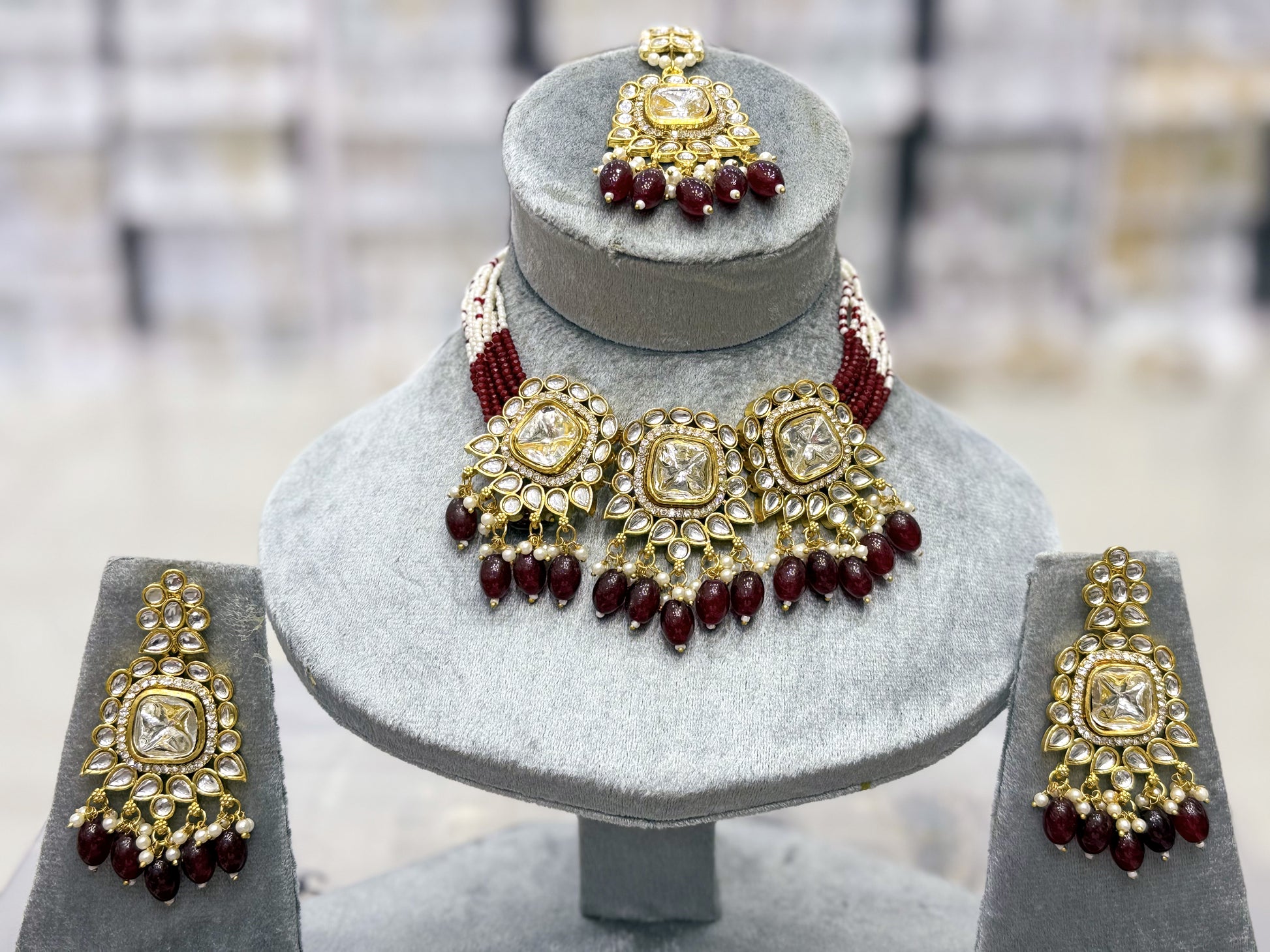 THREE-CROWN KUNDAN BEADED EMPRESS NECKLACE SET