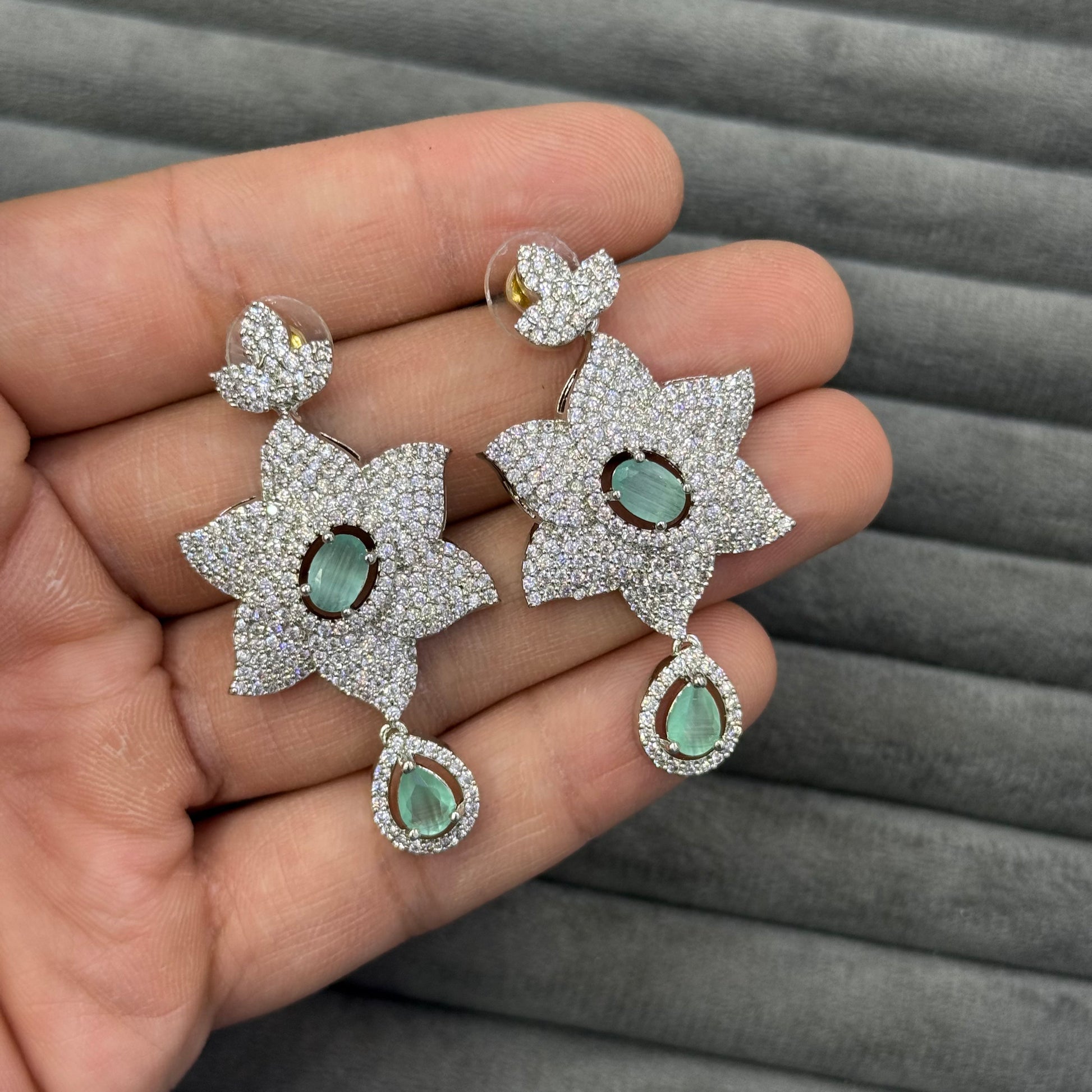 STELLAR BLOOM ZIRCON EARRINGS