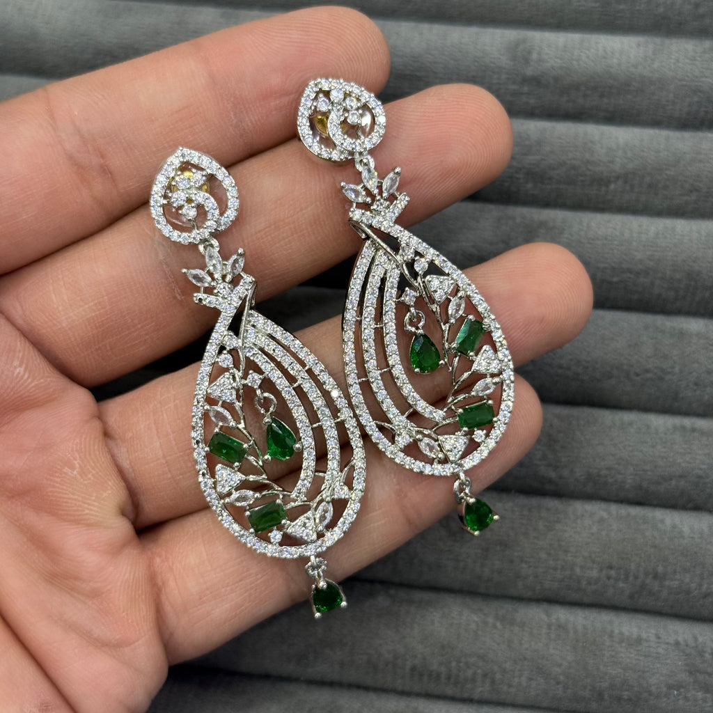 SILVER SYLVAN ZIRCON EARRINGS