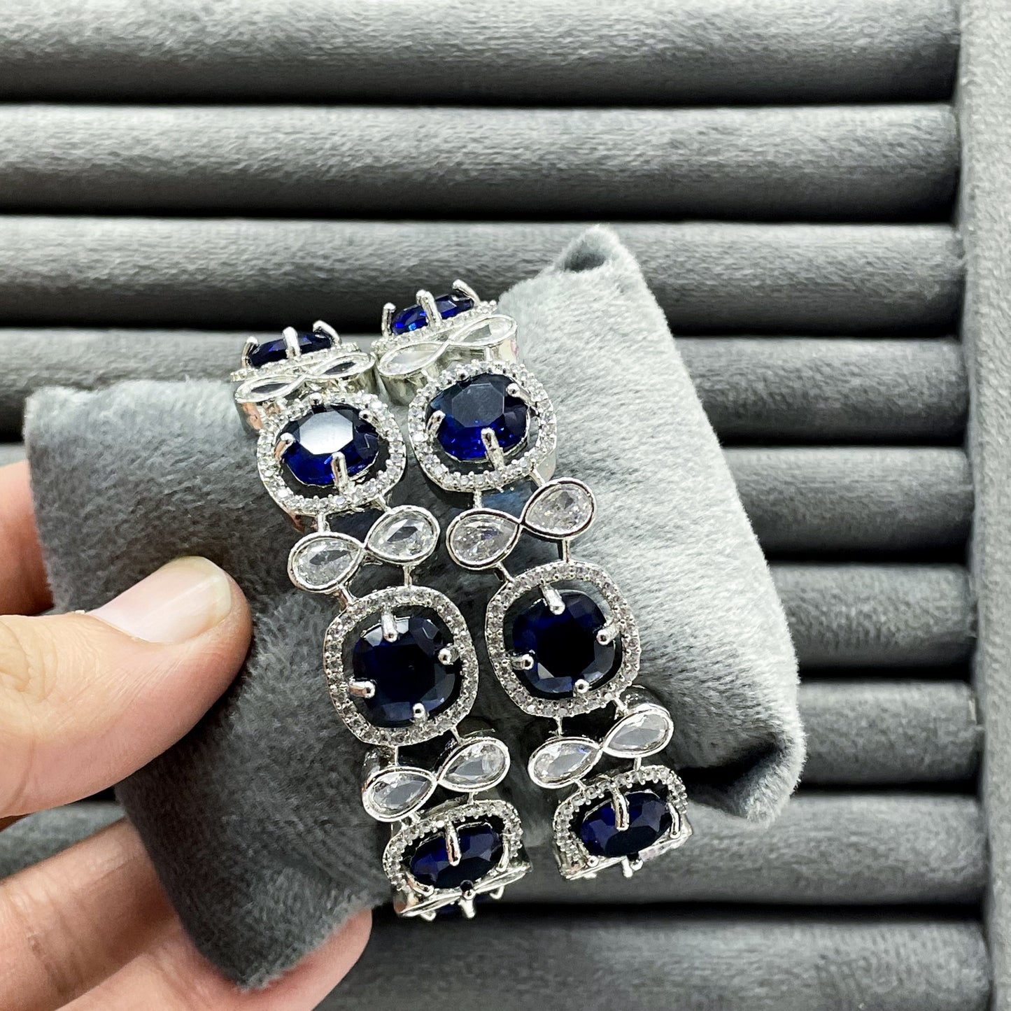 INFINITY HALO ZIRCON BANGLES