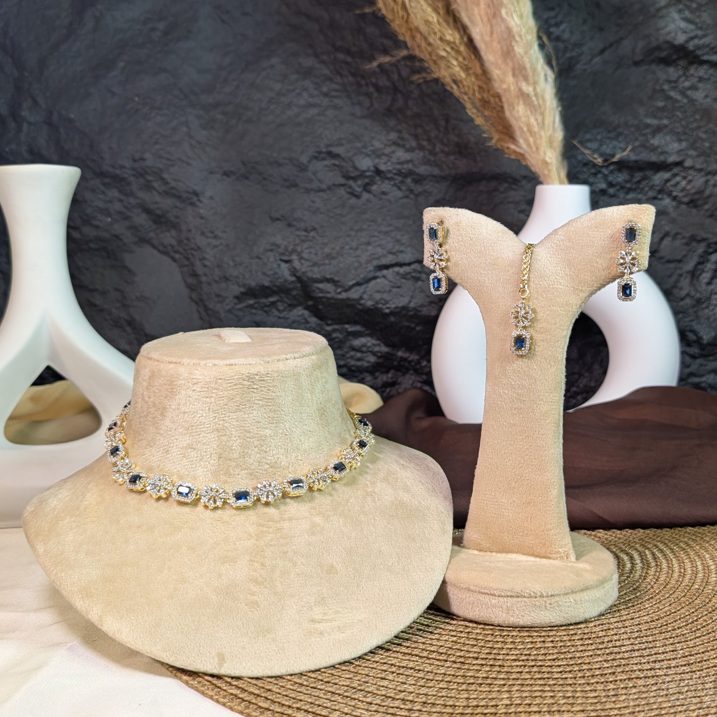 ROYAL CLUSTER NECKLACE SET