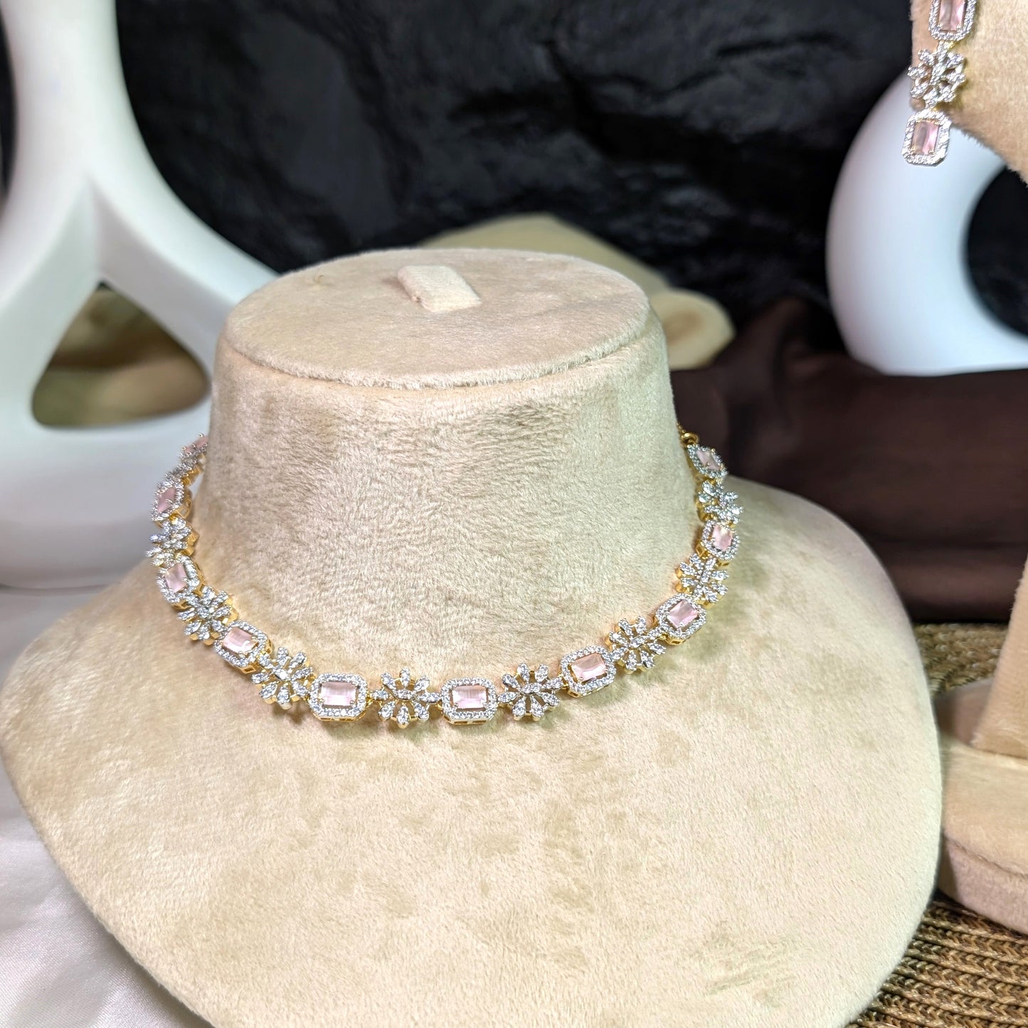 ROYAL CLUSTER NECKLACE SET