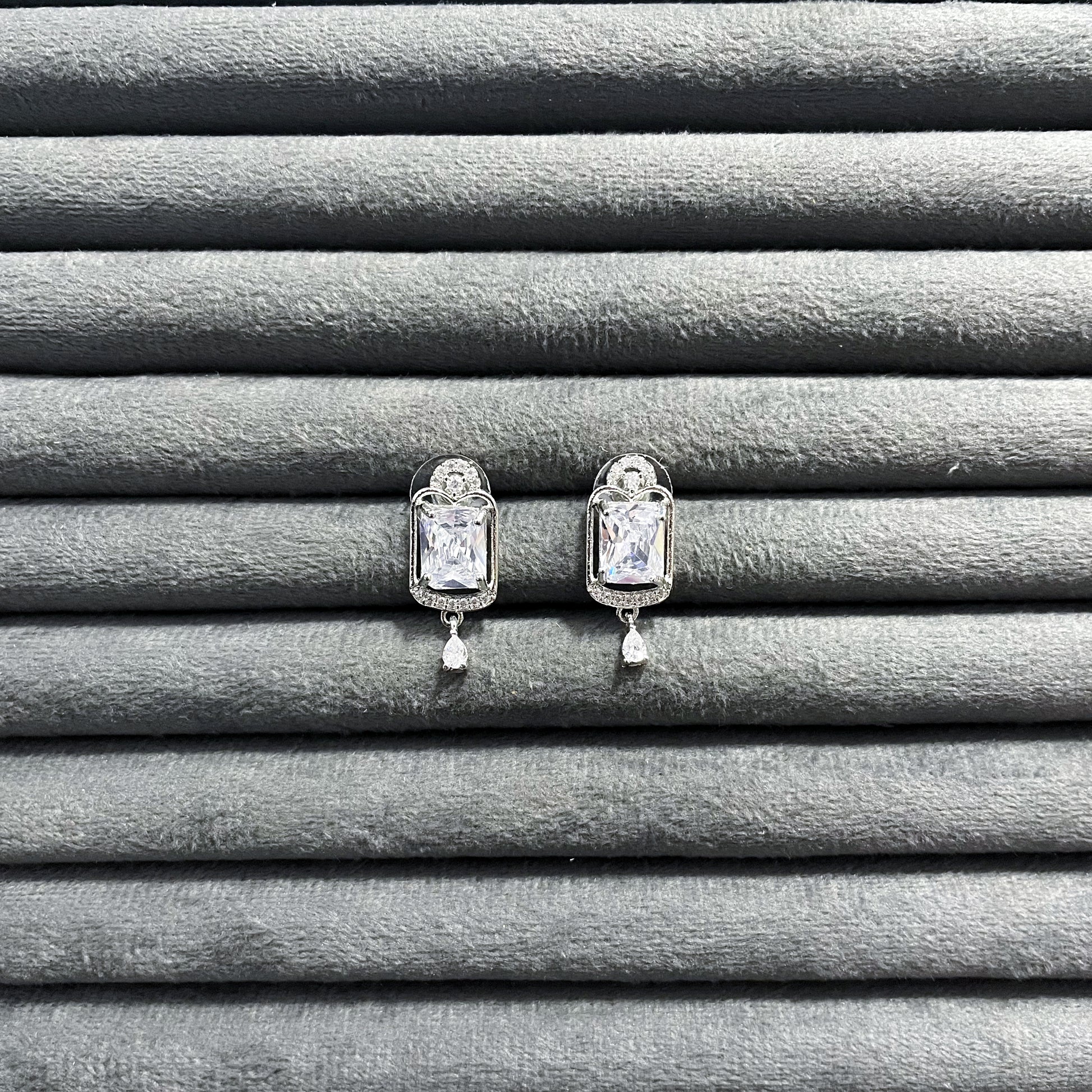 RECTANGLE PENDANT STUDS