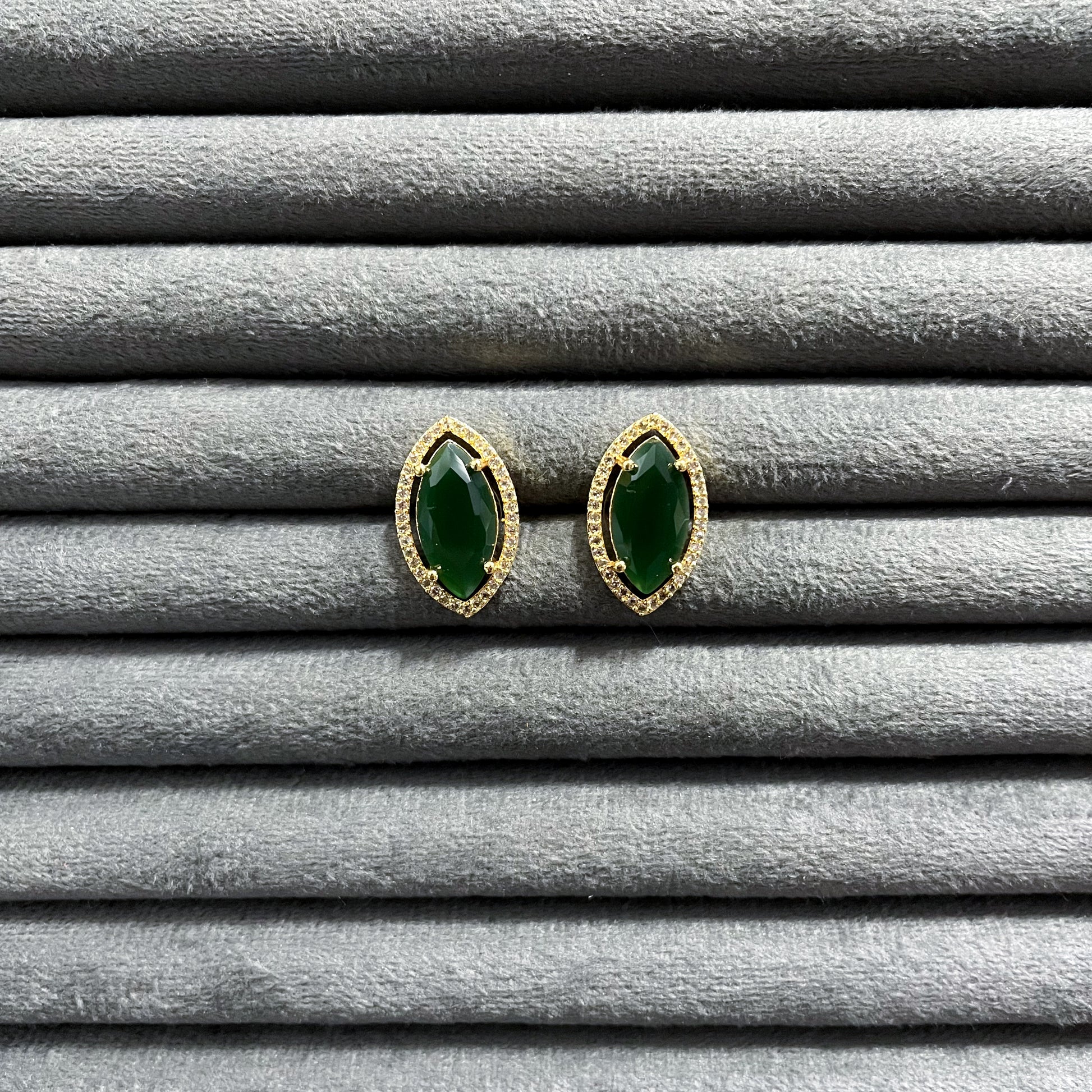 MARQUISE ELEGANCE STUDS