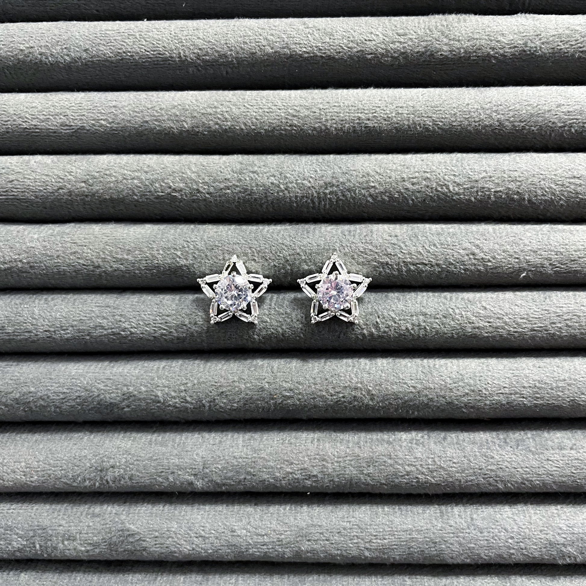 CELESTIAL STELLA STUDS