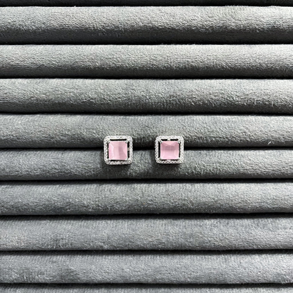 PRINCELY CROWN STUDS