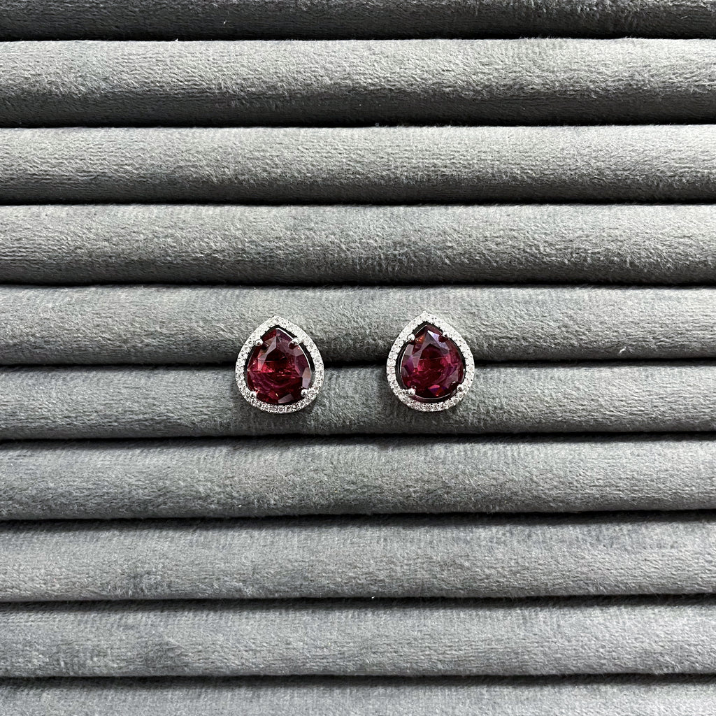 DUCHESS PEAR STUDS