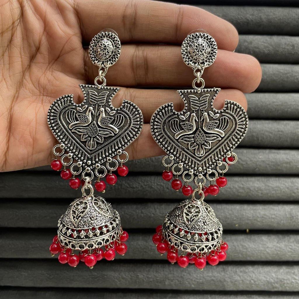 REGAL HEARTS EARRINGS