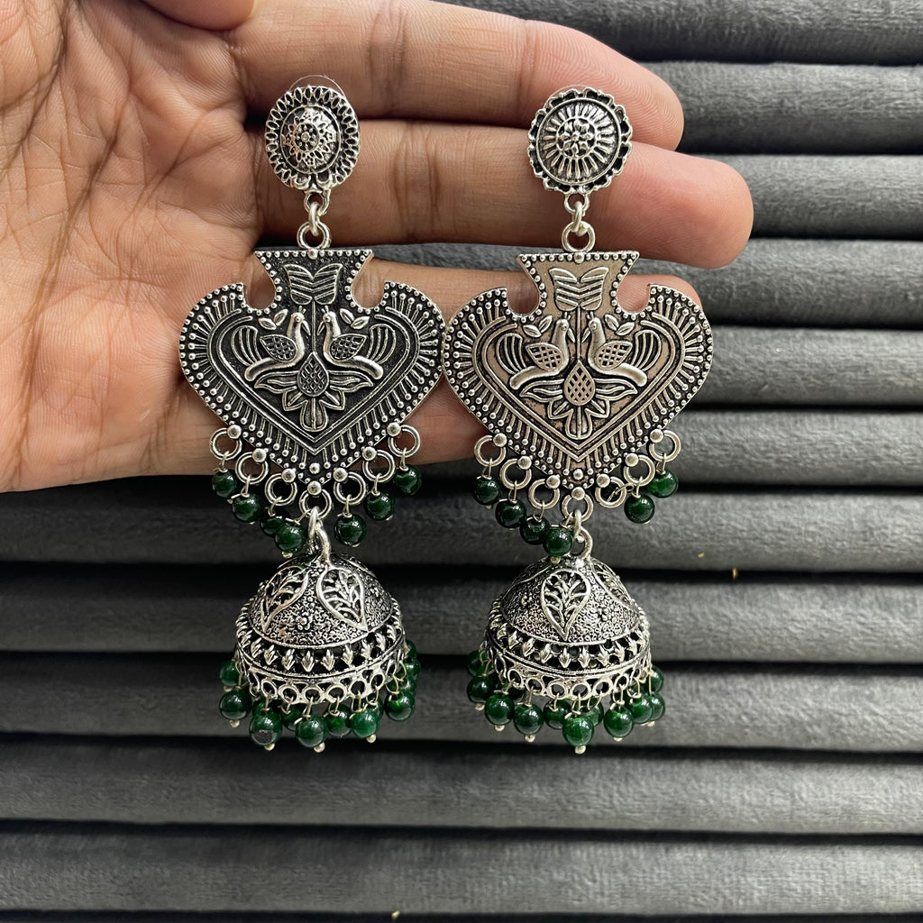 REGAL HEARTS EARRINGS