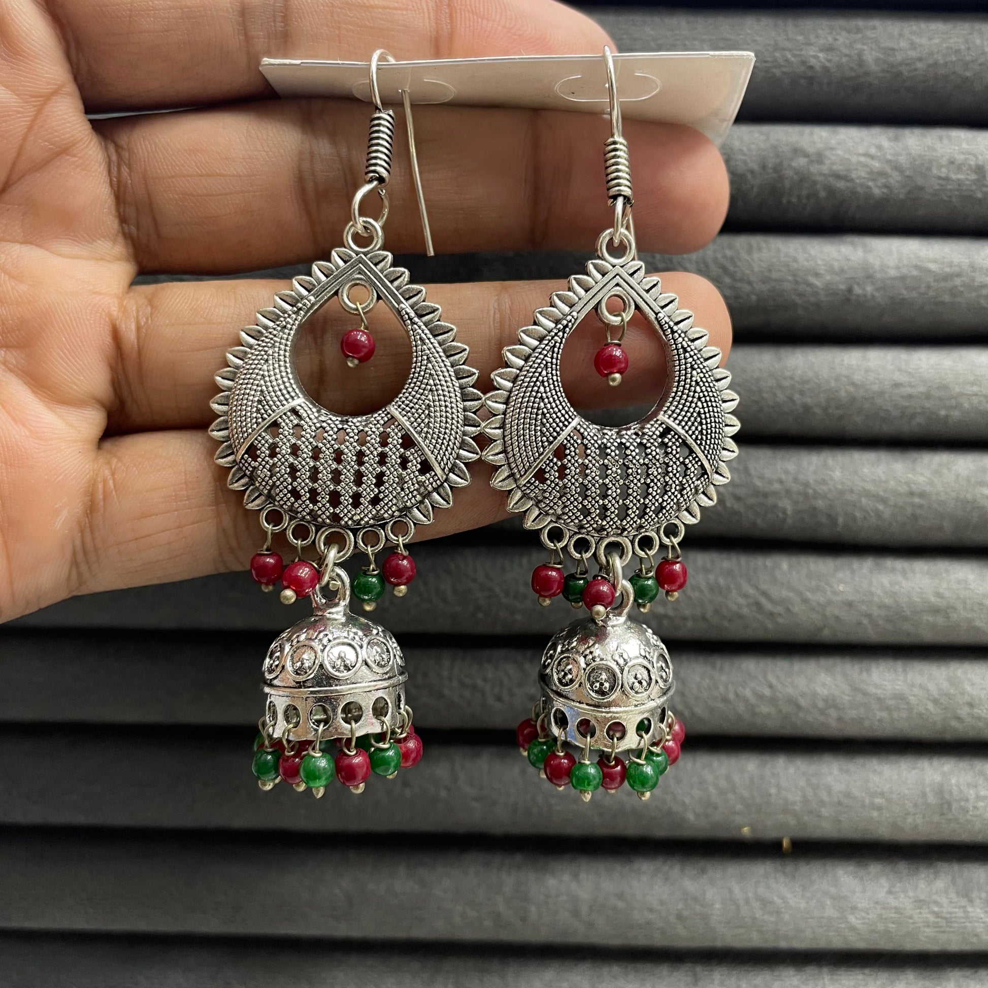 SOVEREIGN TEARDROP EARRINGS