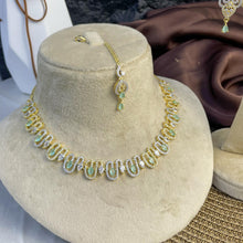 Gilded Wave Zircon NECKLACE SET