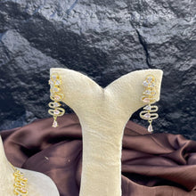 Golden Crest Zircon NECKLACE SET