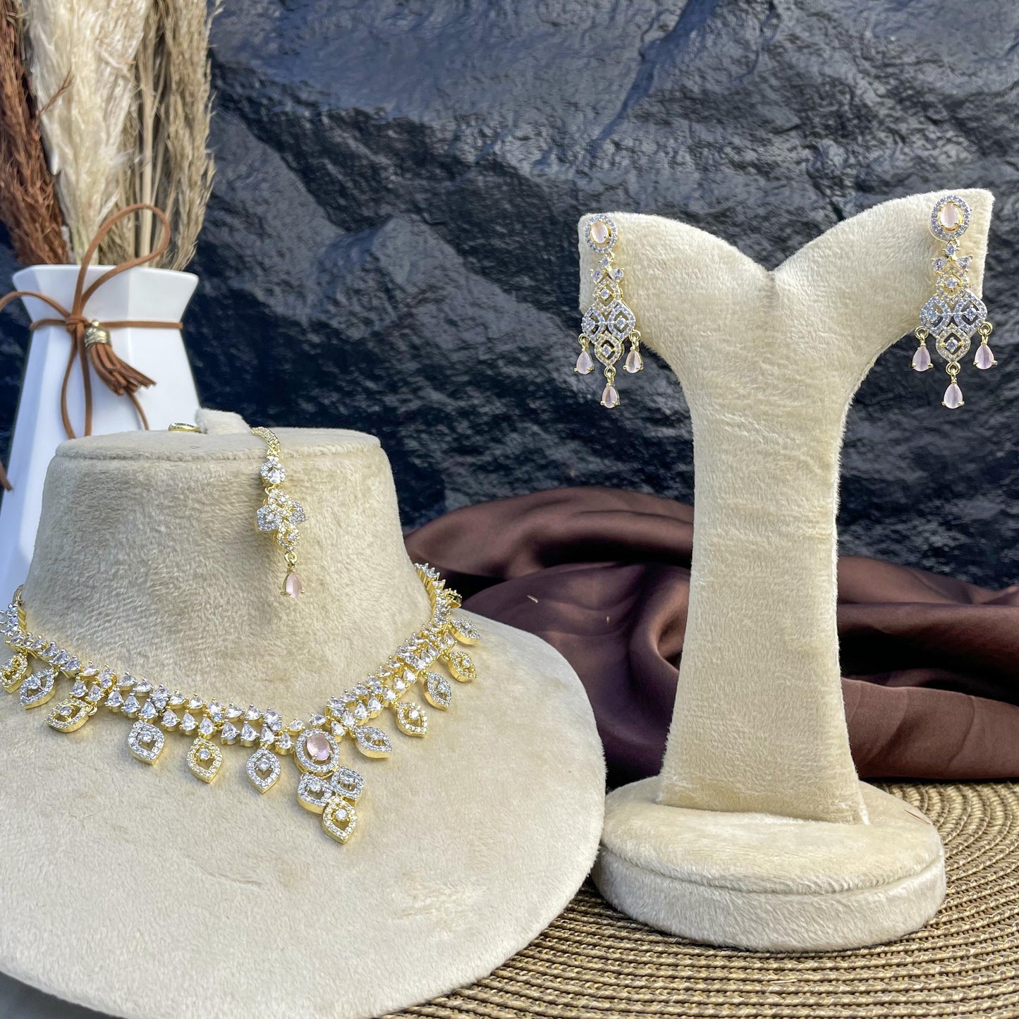 Filigree Drop Zircon NECKLACE SET