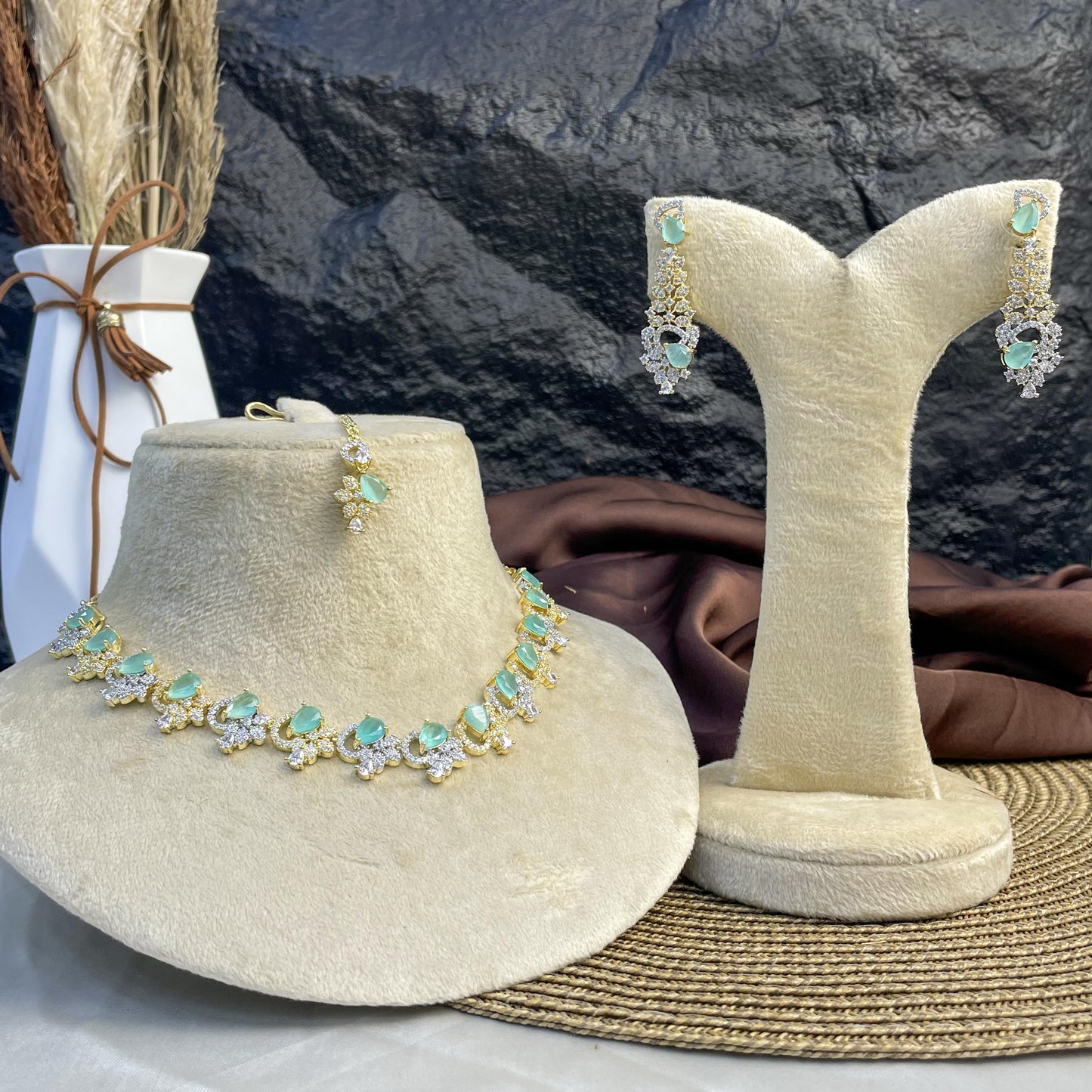 Floral Crest Zircon NECKLACE SET