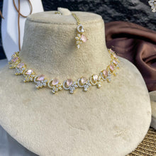 Floral Crest Zircon NECKLACE SET