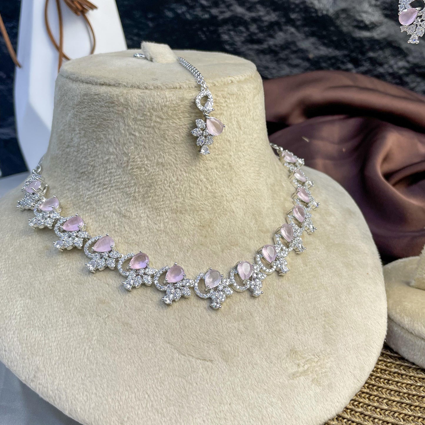 Argent Floral Zircon NECKLACE SET