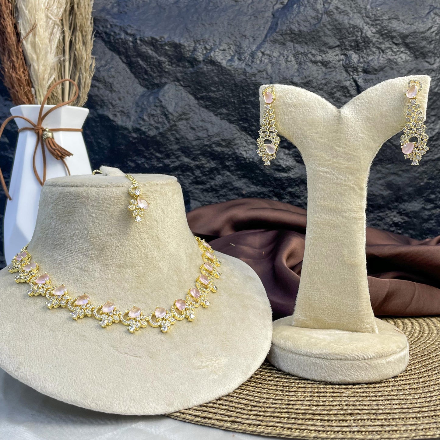 Gilded Petal Zircon NECKLACE SET