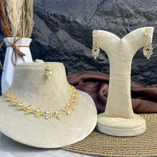 Gilded Petal Zircon NECKLACE SET