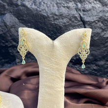 Golden Scroll Zircon NECKLACE SET