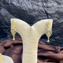 Golden Scroll Zircon NECKLACE SET