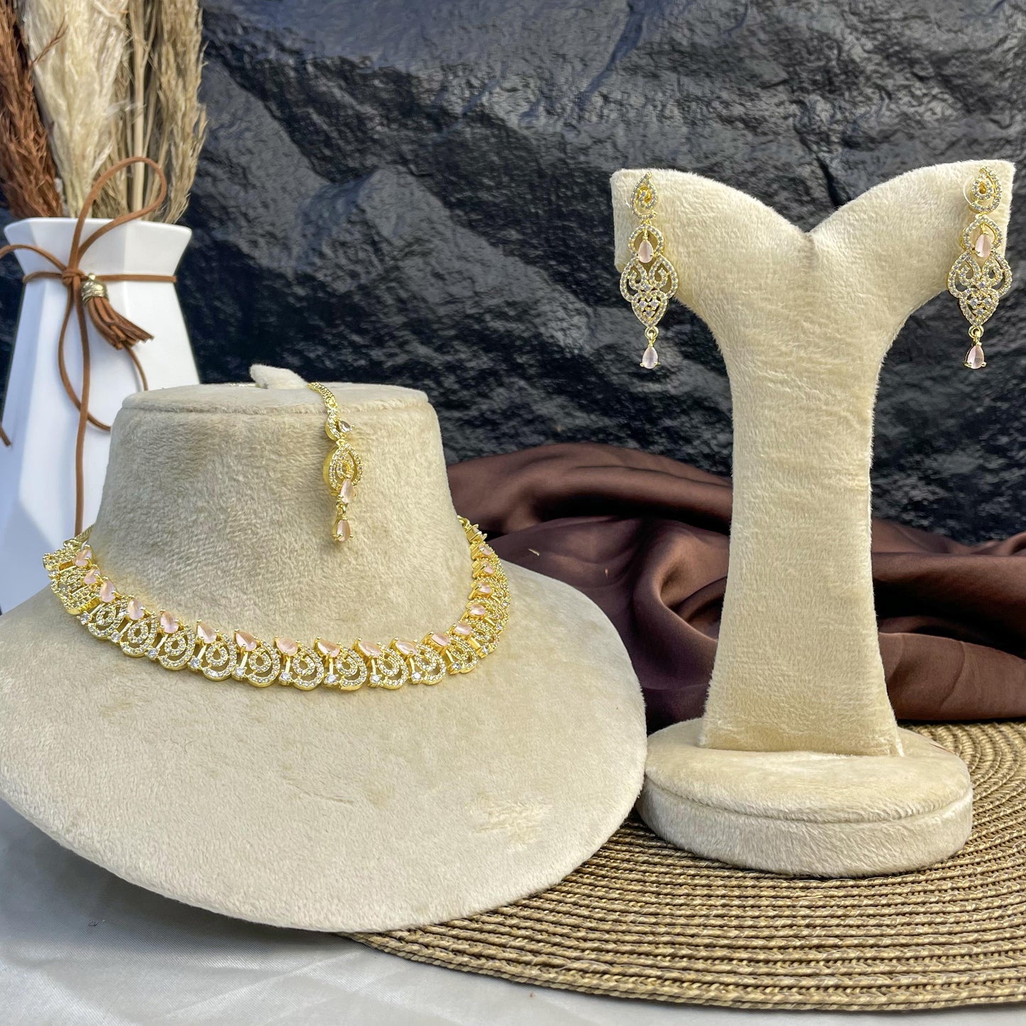 Golden Scroll Zircon NECKLACE SET