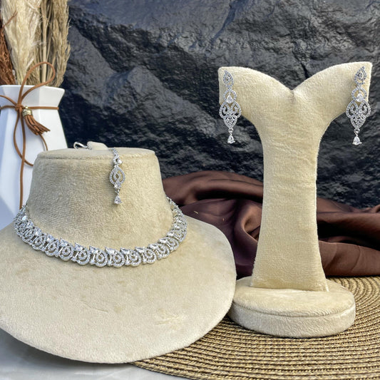 Argent Scroll Zircon NECKLACE SET
