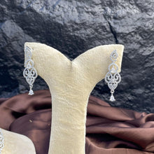 Argent Scroll Zircon NECKLACE SET