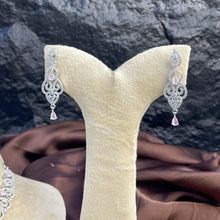 Argent Scroll Zircon NECKLACE SET